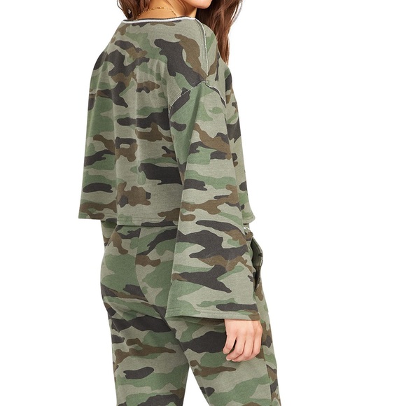 NEW! BB Dakota Camo Matching Lounge Set - NWT - Picture 2 of 5